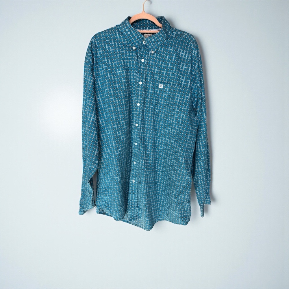 Cinch Men's Blue Patterned Button-Down Shirt